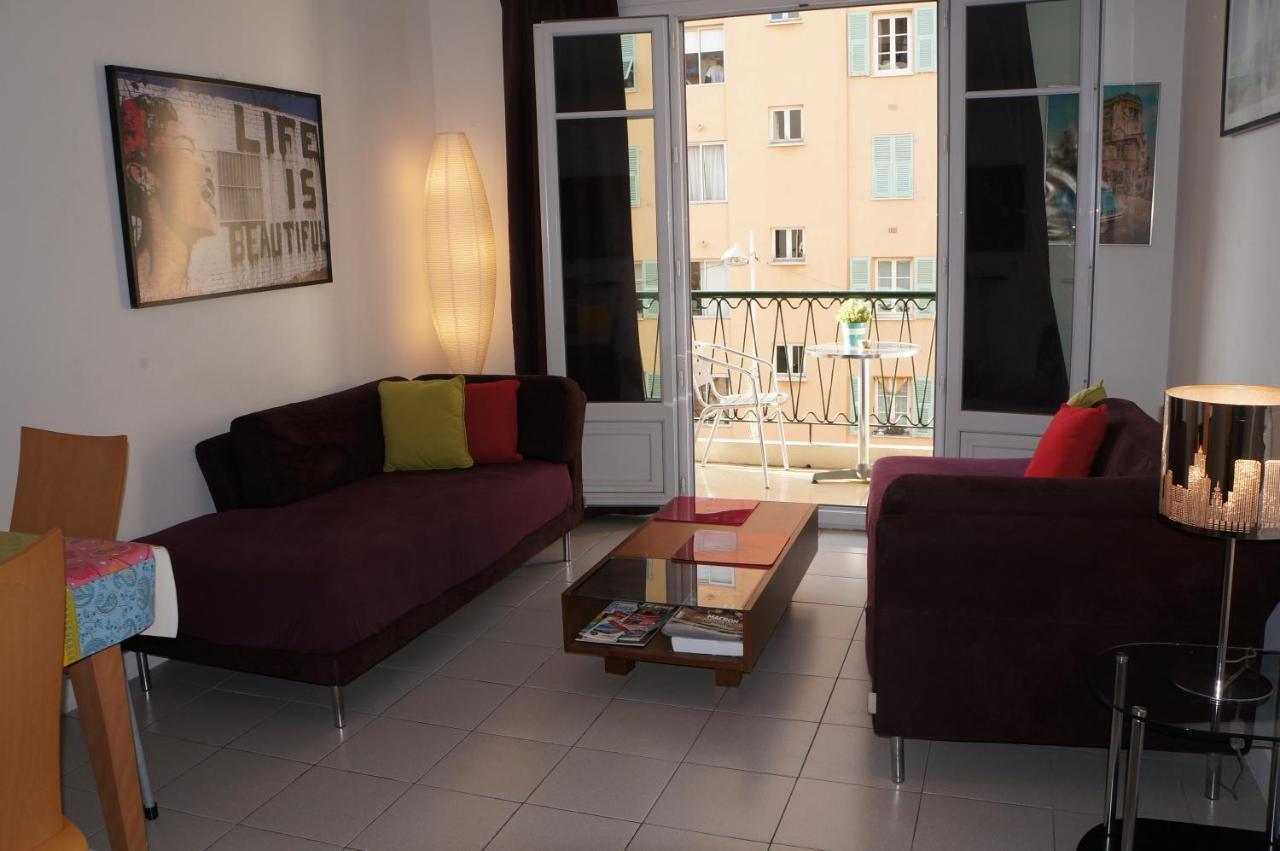 Appartement T3 Climatise Entre Mer Et Centre Nice Exterior photo
