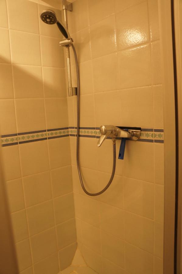Appartement T3 Climatise Entre Mer Et Centre Nice Exterior photo